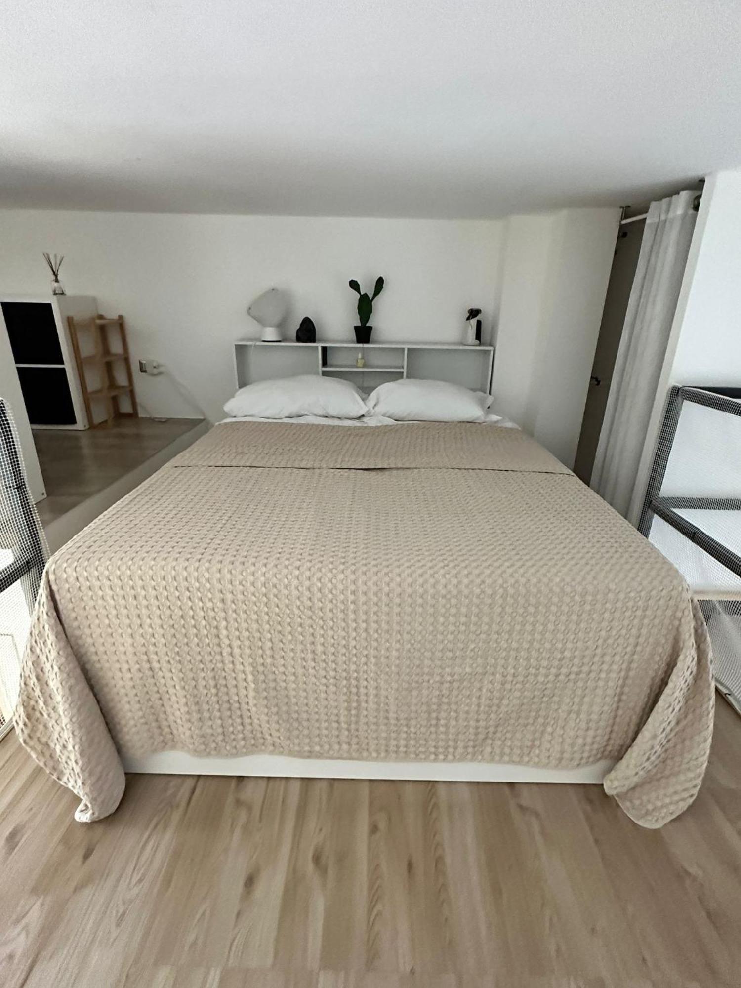 Loft Moderno Con Terrazzo * Milán